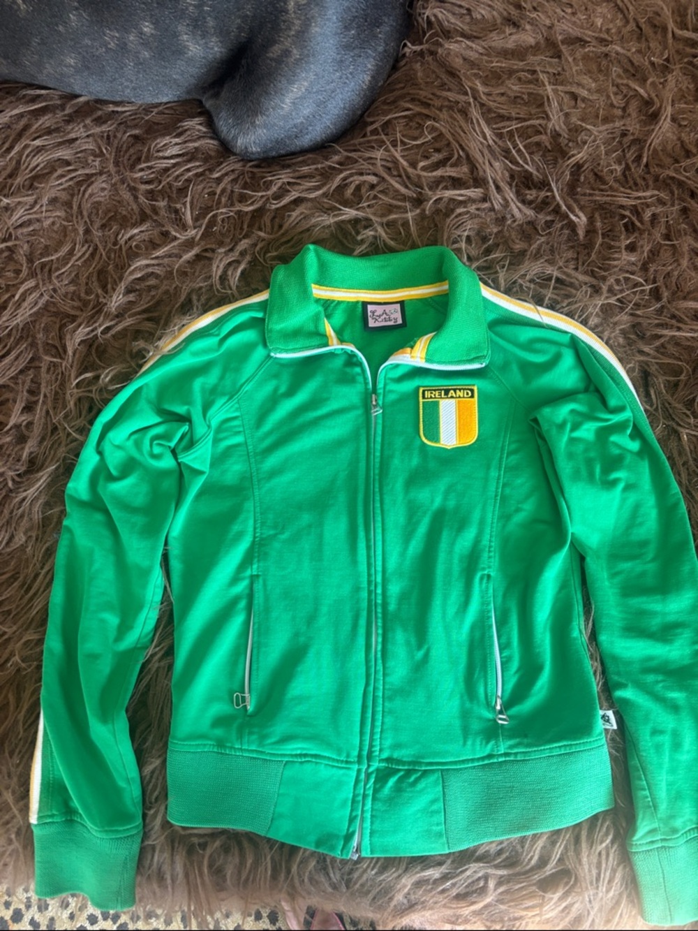 Women’s Green Ireland Zip-Front Track Jacket. Medium.